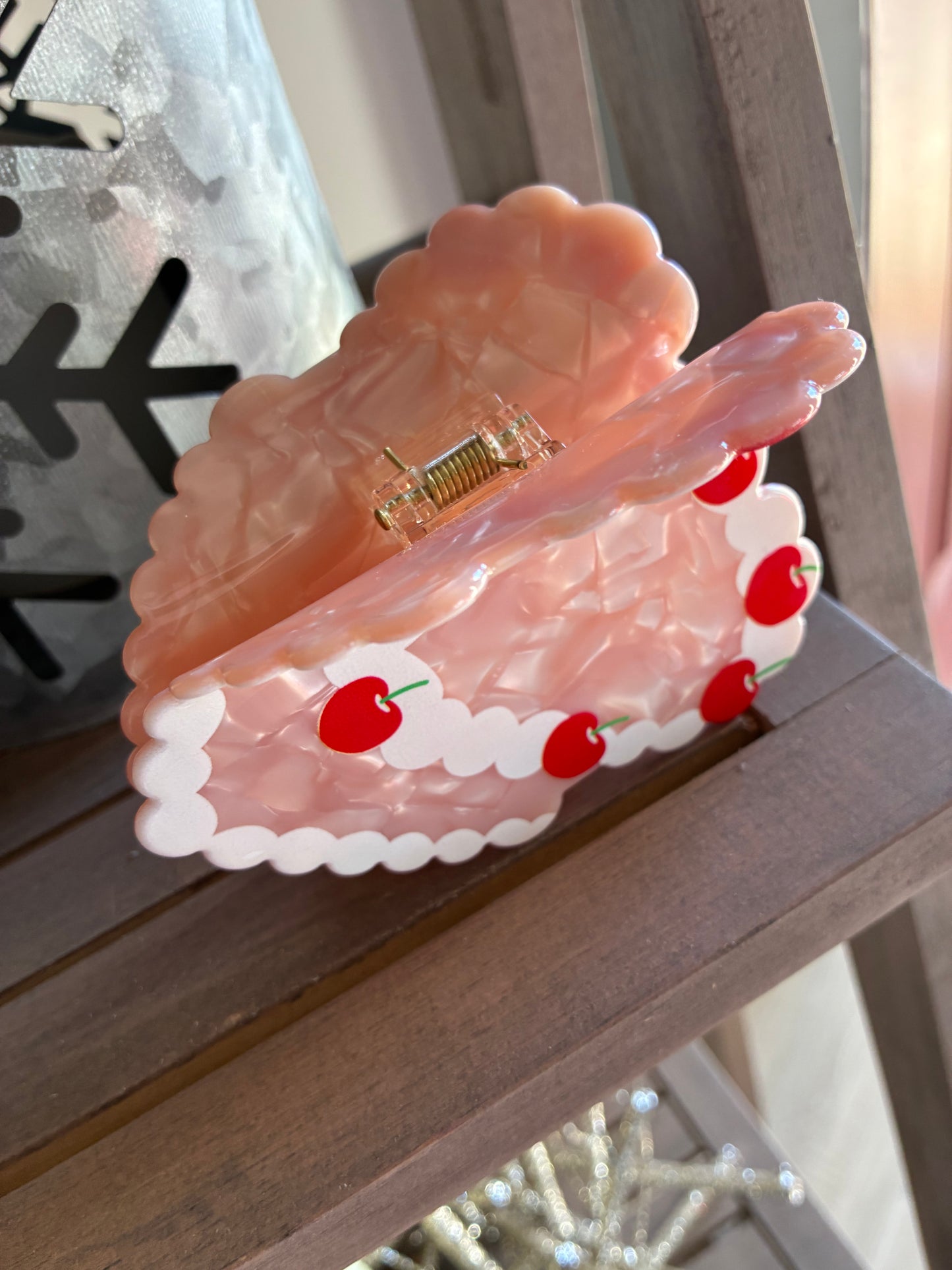 Coquette Heart Cake Claw Clip