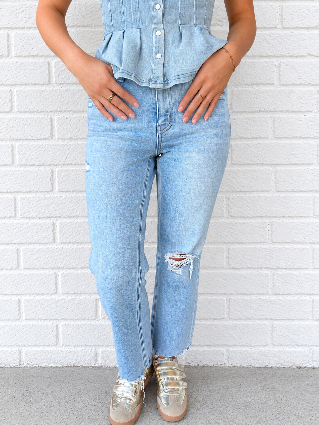 High Rise Slim Cropped Jeans
