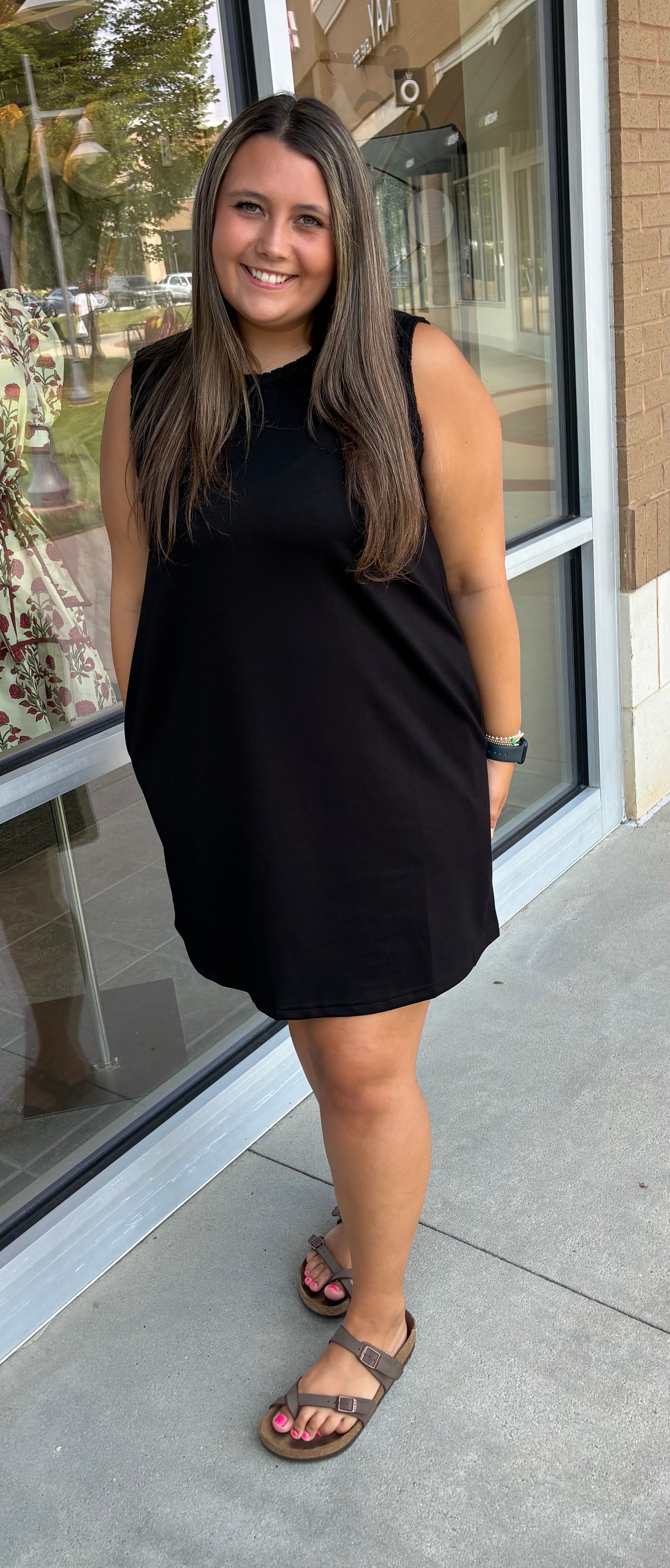 Black Sleeveless Dress