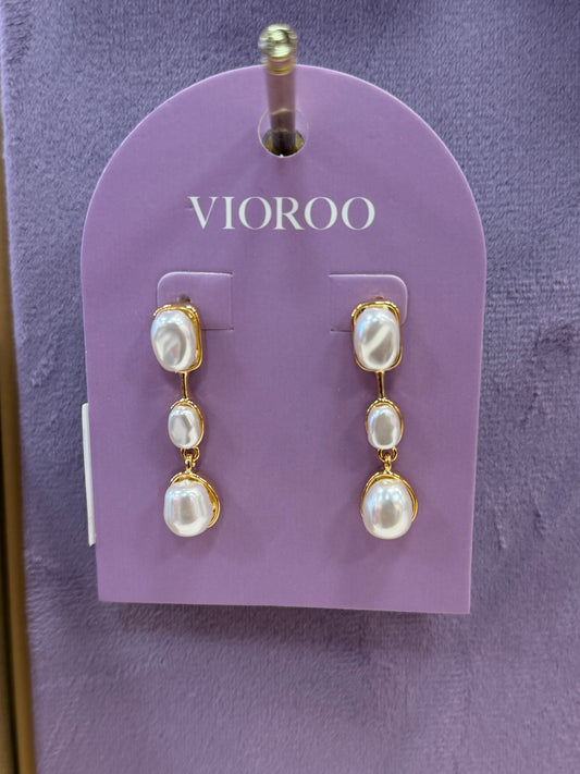 Baroque trio drop earrings