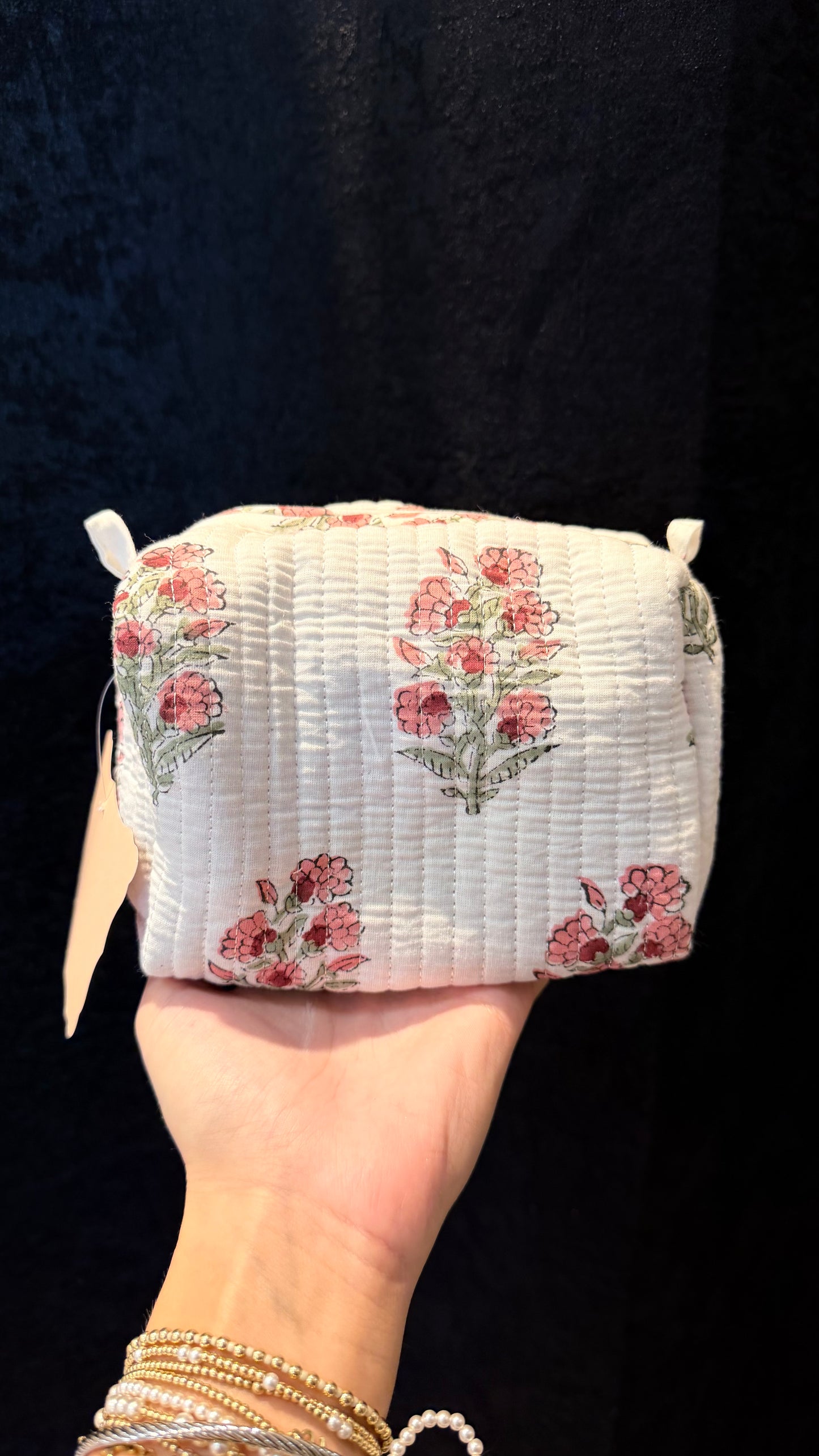 Small pink posies toiletry bag