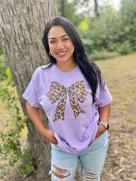 1/2 Penny Wholesale - Leopard Print Bow (T-Shirt): Gildan Lilac, Medium